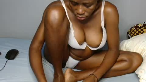 Snapshot of bianca_lue chatting on 06-17-26, 03:20 bianca baby online show from 06-17-26, 03:20