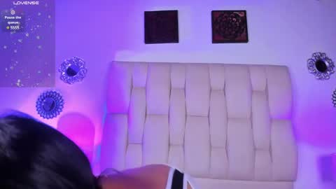 Snapshot of bianca_zaens1 chatting on 01-02-25, 12:03 B I A N C A online show from 01-02-25, 12:03