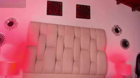 Snapshot of bianca_zaens1 chatting on 01-29-25, 12:02 B I A N C A online show from 01-29-25, 12:02