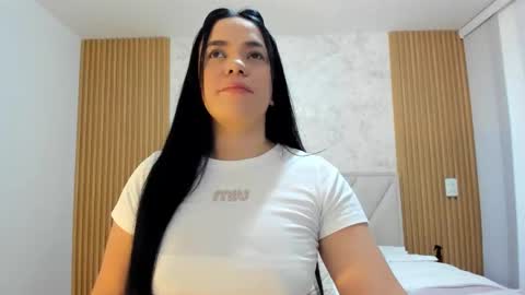Snapshot of biancaboobs22 chatting on 05-12-26, 11:07 bianca online show from 05-12-26, 11:07