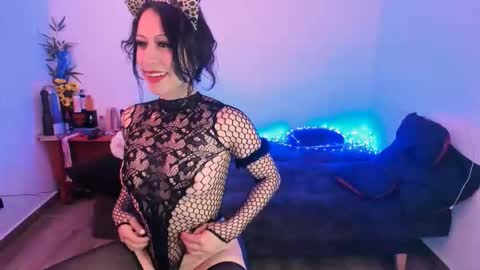 Bianca Mirage online show from 11-16-25, 04:34