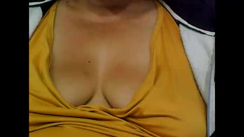 Snapshot of biancasteel chatting on 12-02-25, 11:26 biancasteel online show from 12-02-25, 11:26