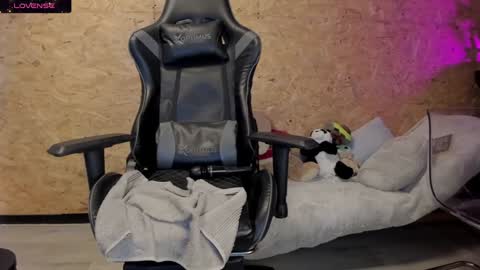 Biancastrong.. IGThebiancastrong online show from 02-06-25, 03:16