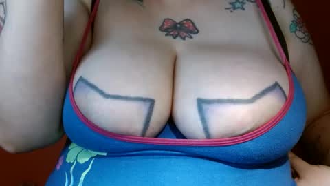 Snapshot of bianka_star_ chatting on 01-21-25, 11:02 bianca online show from 01-21-25, 11:02