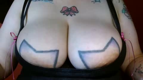 Snapshot of bianka_star_ chatting on 02-22-25, 02:30 bianca online show from 02-22-25, 02:30