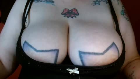 Snapshot of bianka_star_ chatting on 03-05-25, 12:33 bianca online show from 03-05-25, 12:33