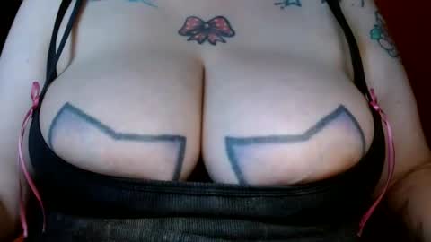 Snapshot of bianka_star_ chatting on 09-16-25, 12:55 bianca online show from 09-16-25, 12:55