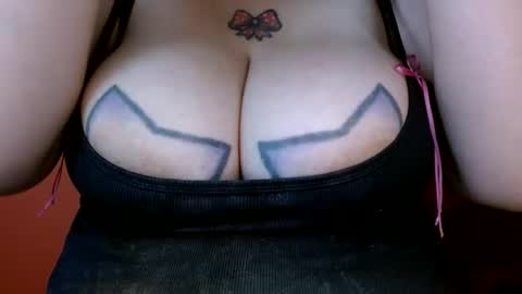 Snapshot of bianka_star_ chatting on 10-14-25, 01:34 bianca online show from 10-14-25, 01:34