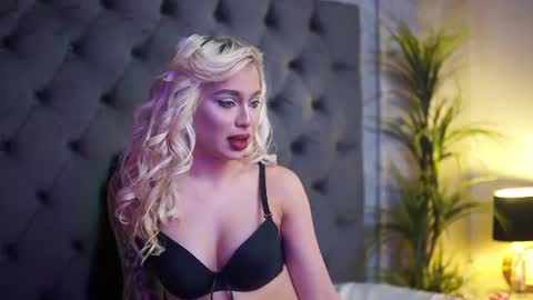  Bianka  online show from 06-22-26, 08:28