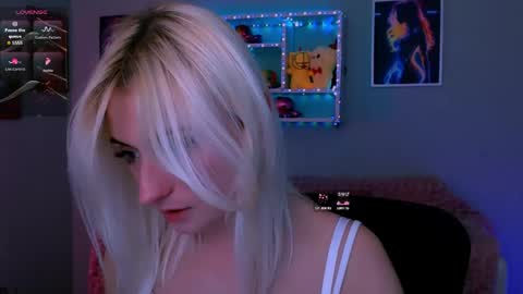 bibi_fire online show from 04-17-26, 08:12