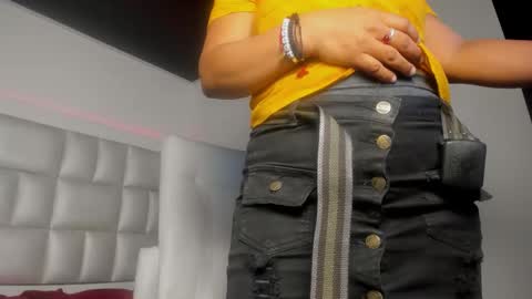 bibiana_js_ online show from 10-01-25, 12:00