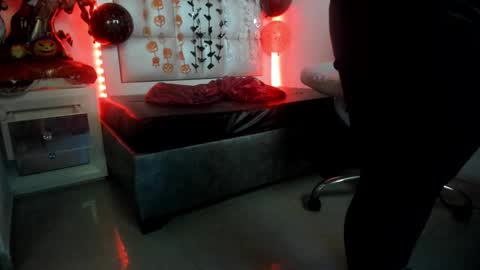 bibiana_js_ online show from 10-11-25, 11:53