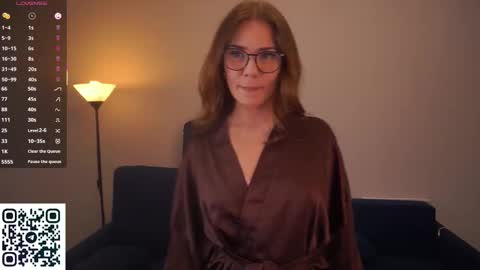 Ophelia online show from 10-30-25, 05:46