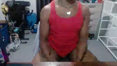 BicepsandFrot online show from 03-11-26, 08:42