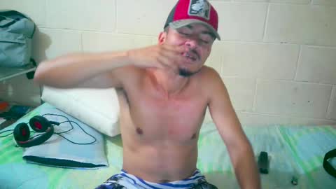 bichopeludo online show from 10-04-25, 12:19