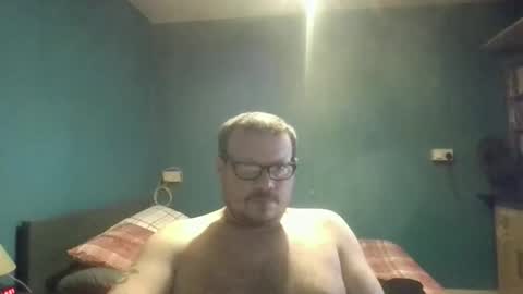 bigdan1986 online show from 10-26-25, 04:57