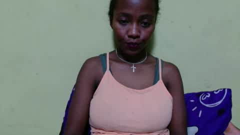 bienvenue987832 online show from 04-08-26, 06:52