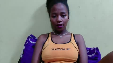 bienvenue987832 online show from 04-11-26, 07:07