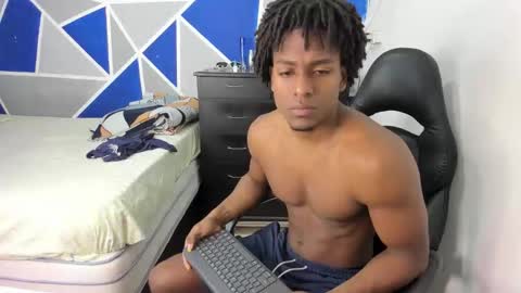 big_black11 online show from 12-04-25, 12:14