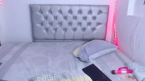 Tatiana  online show from 09-25-25, 11:58