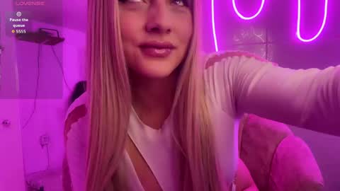 Snapshot of big_clit71 chatting on 05-24-26, 03:00 angela online show from 05-24-26, 03:00