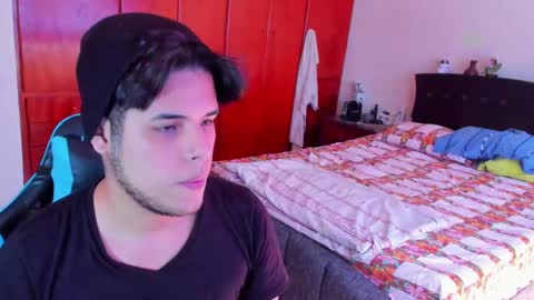 Snapshot of big_cockjughead chatting on 10-01-25, 06:58 Logan Sprouse online show from 10-01-25, 06:58