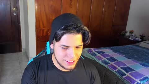 Snapshot of big_cockjughead chatting on 11-17-25, 07:30 Logan Sprouse online show from 11-17-25, 07:30