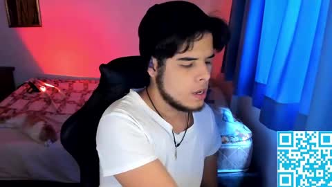 Snapshot of big_cockjughead chatting on 05-01-26, 08:57 Logan Sprouse online show from 05-01-26, 08:57
