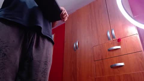 big_niiko online show from 12-21-25, 03:57