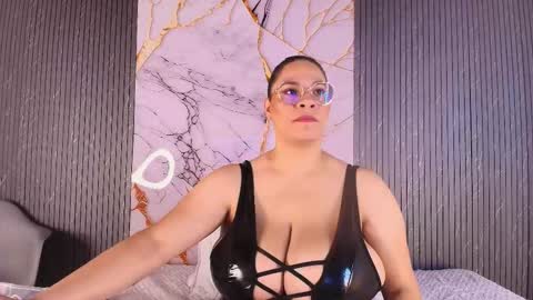 Tell me Sophia  online show from 03-01-26, 08:11