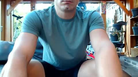 Snapshot of big_white_dick7 chatting on 09-19-25, 05:35 temporarily free online show from 09-19-25, 05:35