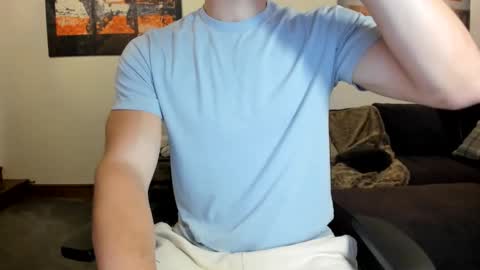 Snapshot of big_white_dick7 chatting on 10-31-25, 07:15 temporarily free online show from 10-31-25, 07:15