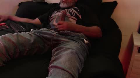 bigals10 online show from 12-21-25, 01:35