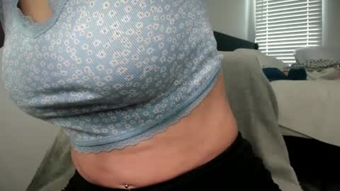 Snapshot of bigb00tyjudi chatting on 10-07-25, 05:10 bigb00tijudy online show from 10-07-25, 05:10