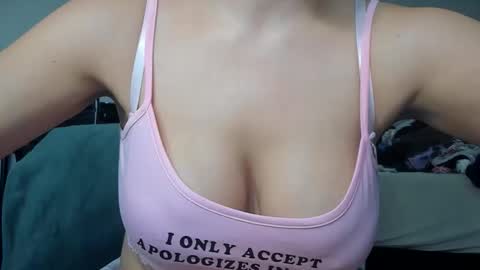 Snapshot of bigb00tyjudi chatting on 11-26-25, 06:42 bigb00tijudy online show from 11-26-25, 06:42