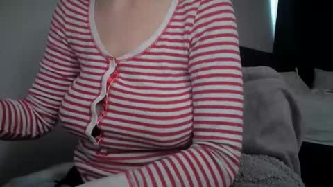 bigb00tijudy online show from 02-11-26, 07:52