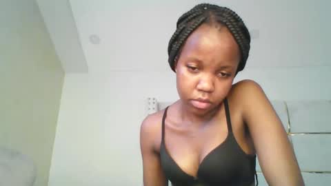 bigbaby004 online show from 09-13-25, 01:33