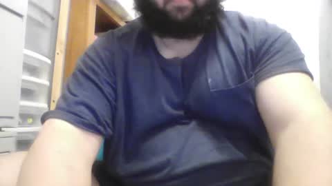 Snapshot of bigbear3287 chatting on 12-05-24, 07:05 Liam online show from 12-05-24, 07:05