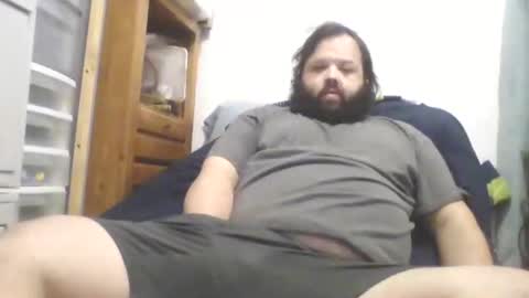 Snapshot of bigbear3287 chatting on 01-02-25, 03:58 Liam online show from 01-02-25, 03:58