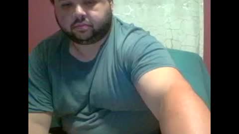 Snapshot of bigbear3287 chatting on 11-06-25, 07:42 Liam online show from 11-06-25, 07:42