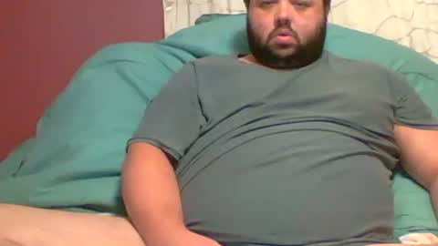 Snapshot of bigbear3287 chatting on 11-29-25, 08:28 Liam online show from 11-29-25, 08:28