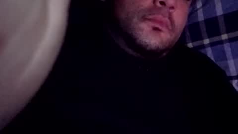 Snapshot of bigbeata chatting on 11-27-25, 05:31 Stevie Snow online show from 11-27-25, 05:31