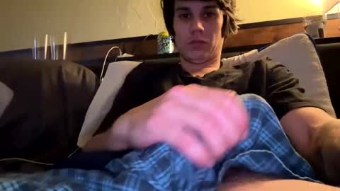 Snapshot of bigben281330 chatting on 12-19-24, 03:30 bigben281330 online show from 12-19-24, 03:30