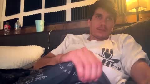 Snapshot of bigben281330 chatting on 10-08-25, 06:49 bigben281330 online show from 10-08-25, 06:49