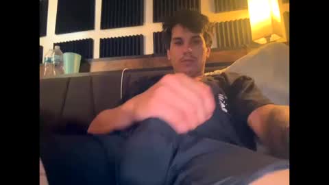 Snapshot of bigben281330 chatting on 10-10-25, 04:28 bigben281330 online show from 10-10-25, 04:28