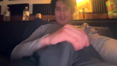 Snapshot of bigben281330 chatting on 12-17-25, 04:57 bigben281330 online show from 12-17-25, 04:57