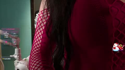 Snapshot of bigboottyxxx chatting on 03-06-25, 01:16 kyra Moor online show from 03-06-25, 01:16