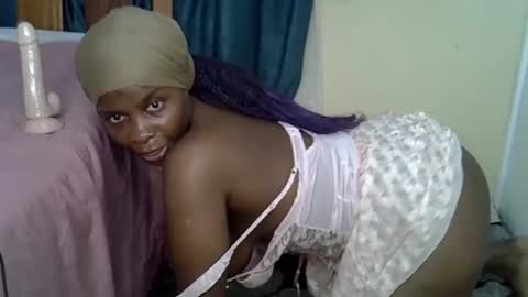 Vee online show from 11-04-25, 03:00