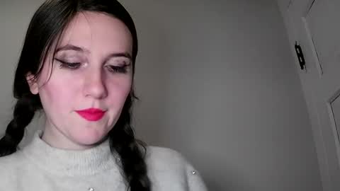 Isabella online show from 02-02-25, 08:51