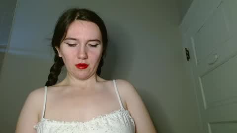 Isabella online show from 11-21-25, 02:38